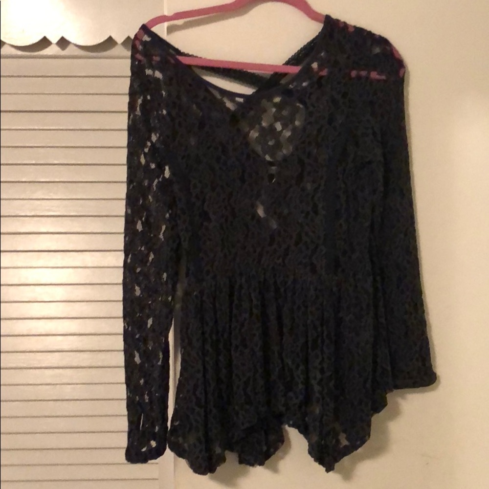 Lace x back flowy top